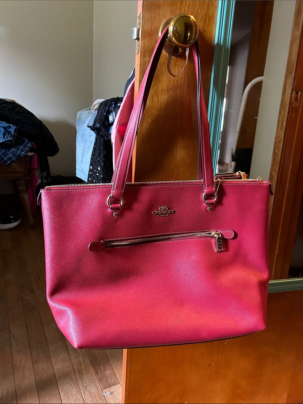 Coach 79608 Red Leather Tote with Front Zip Pocket. Beautiful bag. - Picture 7 of 8